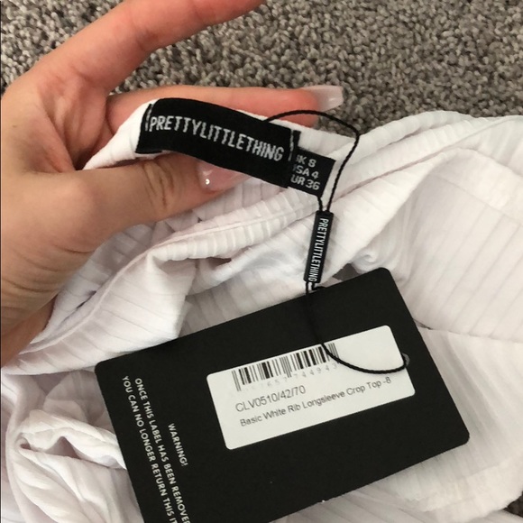 Pretty Little Thing Basic White Rib - Picture 3 of 5